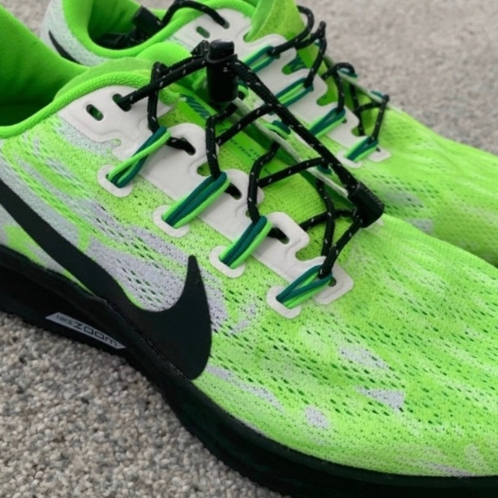 nike tennis shoes